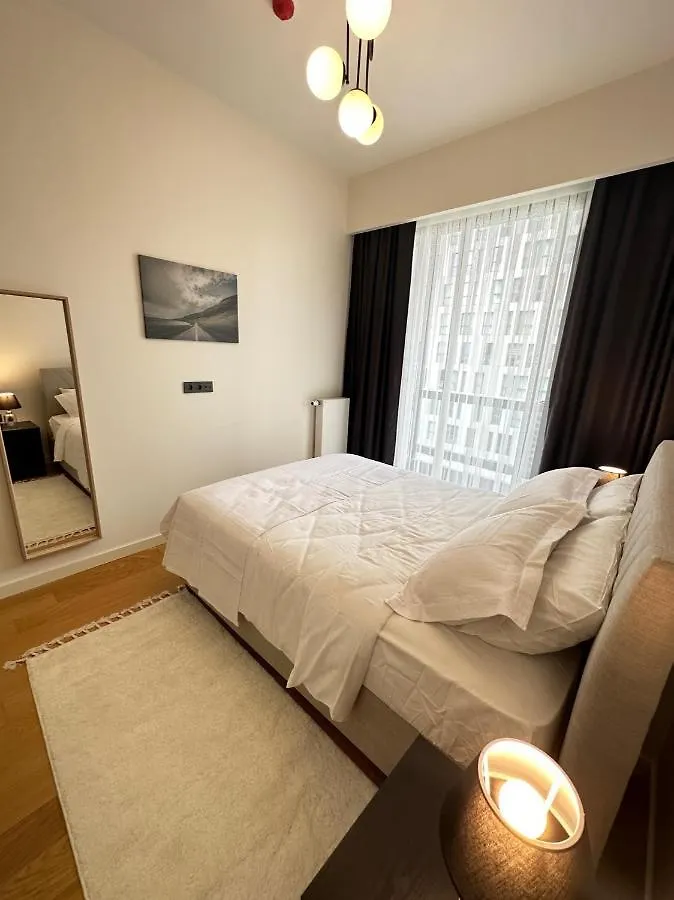 شقة اسطنبول  في The Secluded Spot In Baglar W/Free Wi-Fi & Parking